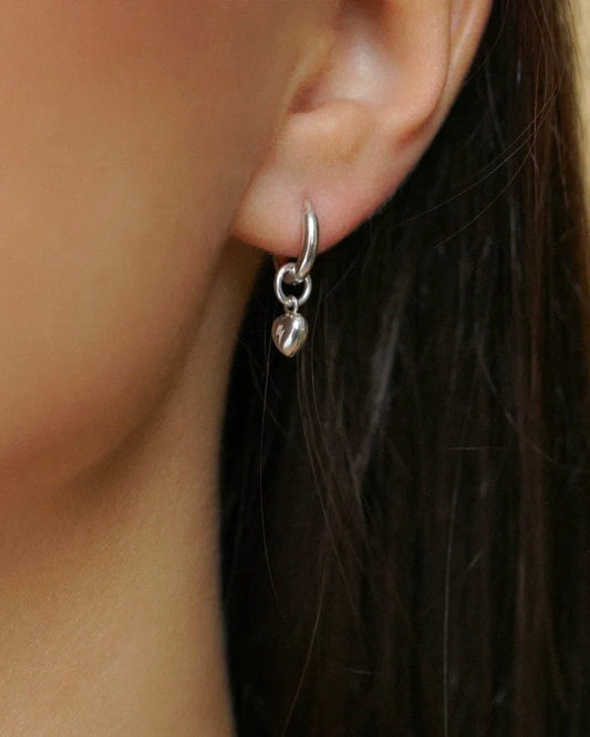 MONO EARRING: Hoop BASE S with mini-heart pendant